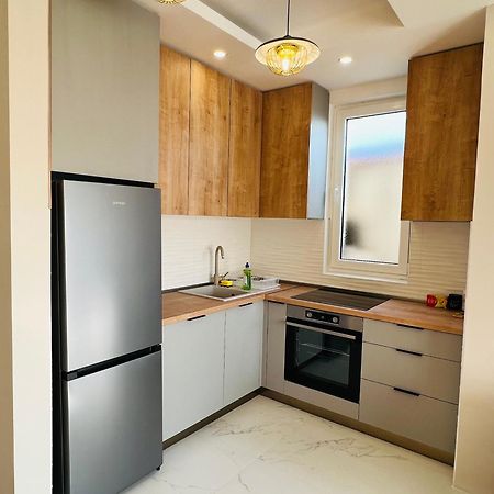 Apartment Luxury Explorer Podgorica Ngoại thất bức ảnh