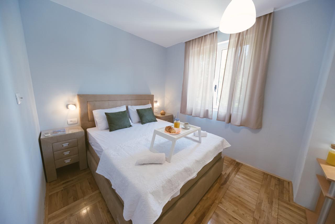 Apartment Luxury Explorer Podgorica Ngoại thất bức ảnh