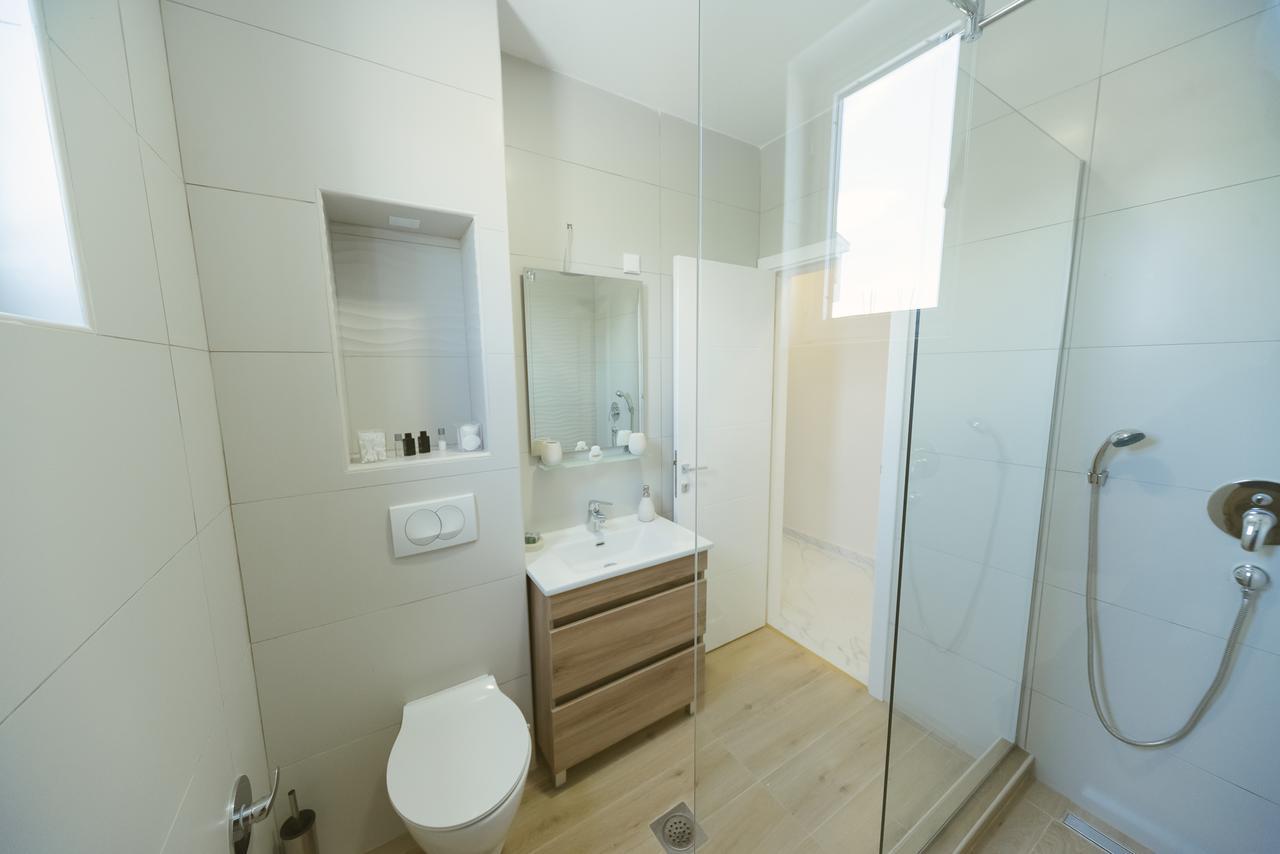 Apartment Luxury Explorer Podgorica Ngoại thất bức ảnh